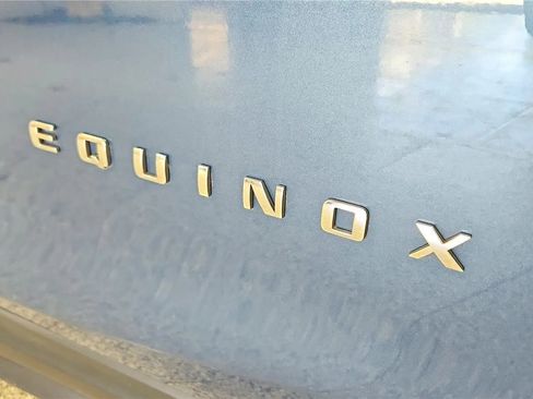 Used 2024 Chevrolet Equinox LT w/ LPO, Floor Liner Package FWD image 17