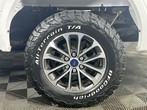 Used 2019 Ford F150 XLT w/ Equipment Group 302A Luxury image 34