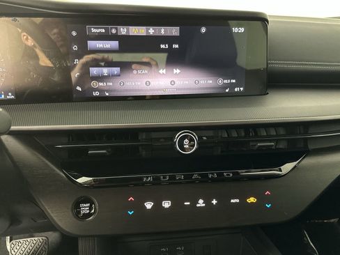 Certified 2025 Nissan Murano SV image 25