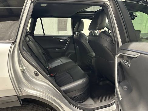 Used 2025 Toyota RAV4 XSE w/ Weather Package AWD/4WD image 51