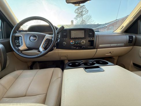 Used 2013 GMC Sierra 1500 SLE w/ Power Tech Package image 15