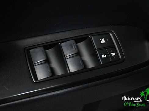 Used 2023 Lexus GX 460 w/ Black Line Special Edition AWD/4WD image 25