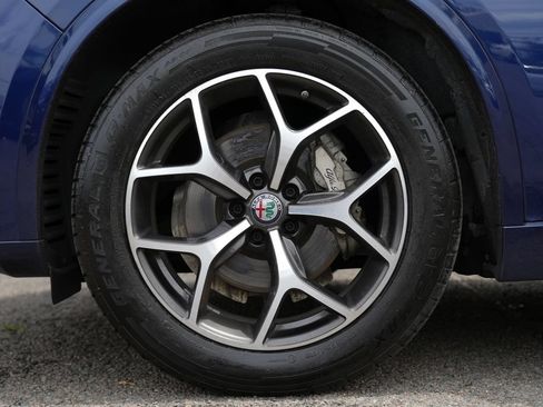 Used 2021 Alfa Romeo Stelvio Ti AWD/4WD image 13