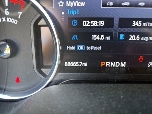 Used 2021 Ford Expedition XLT image 6