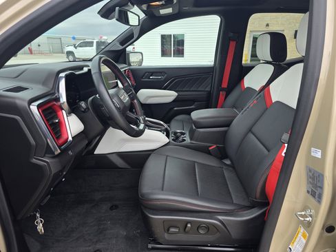 Used 2023 GMC Canyon AT4X w/ Edition 1 image 12