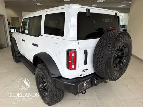 New 2026 Ford Bronco Outer Banks w/ Sasquatch Package AWD/4WD image 6