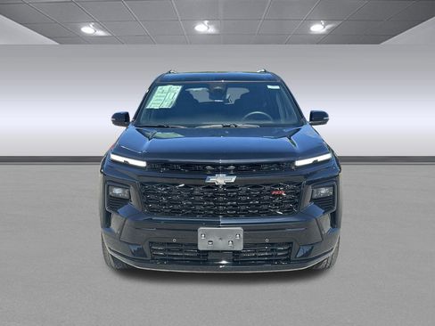 Used 2026 Chevrolet Traverse RS w/ LPO, Floor Liner Package FWD image 8