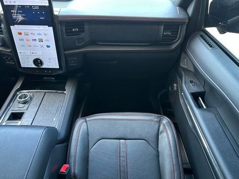 Certified 2023 Ford Expedition Limited RWD image 11