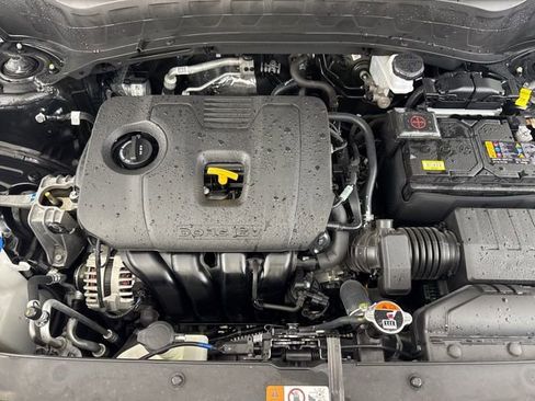 Certified 2024 Kia Seltos S image 19