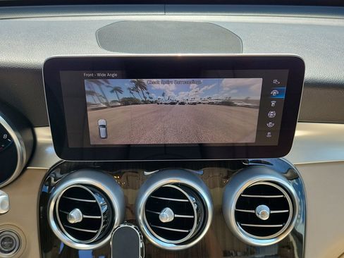 Certified 2022 Mercedes-Benz GLC 300 image 18