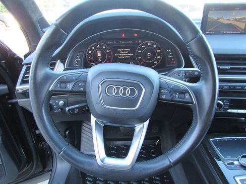 Used 2017 Audi Q7 3.0T Prestige w/ Prestige Package AWD/4WD image 10