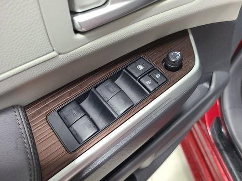 Certified 2024 Toyota Sienna XLE AWD/4WD image 24