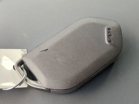 Used 2025 Kia K4 EX image 26