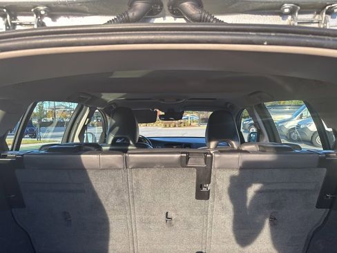 Used 2018 Volvo V60 T5 Dynamic w/ Vision Package image 16