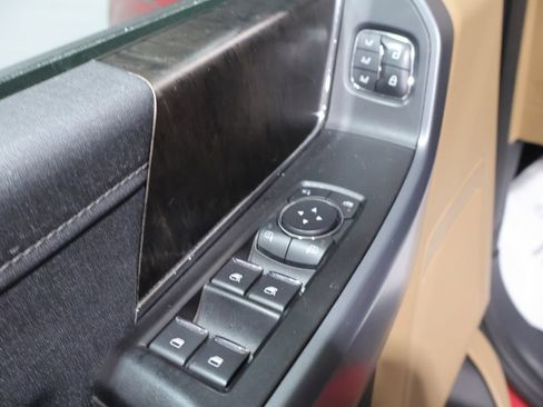 Used 2021 Ford F150 Lariat AWD/4WD image 13