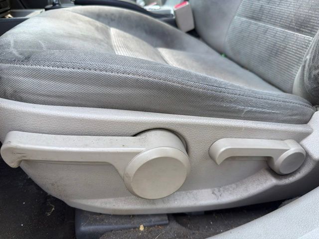 Used 2010 Ford Fusion S FWD image 20