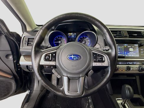 Used 2017 Subaru Outback 2.5i Touring w/ Popular Package #5A AWD/4WD image 13