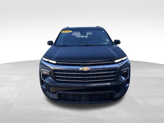 Used 2026 Chevrolet Traverse LT FWD image 7