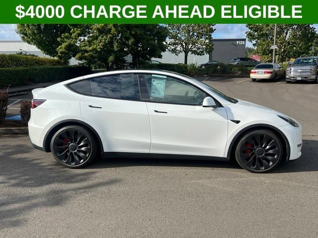 Used 2022 Tesla Model Y Performance AWD/4WD image 8