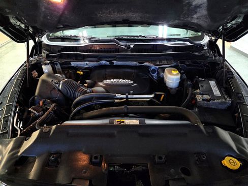 Used 2015 RAM 2500 Big Horn image 38