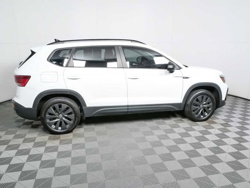 Certified 2023 Volkswagen Taos S FWD image 3