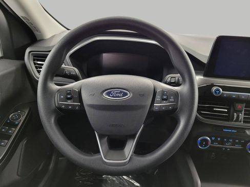 Used 2025 Ford Escape Active AWD/4WD image 5