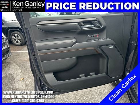 Used 2022 GMC Sierra 1500 AT4 image 10