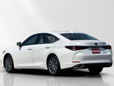 Used 2025 Lexus ES 350 w/ Accessory Package (Z2) FWD image 4
