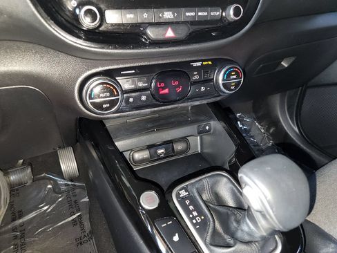 Used 2020 Kia Soul EX w/ Option Group 015 FWD image 20
