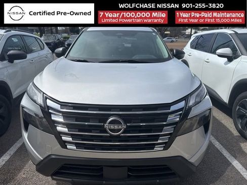 Certified 2024 Nissan Rogue S image 3