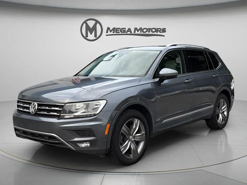 Used 2021 Volkswagen Tiguan SEL image 1