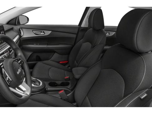 Used 2022 Kia Forte LXS FWD image 6