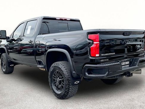 Used 2025 Chevrolet Silverado 2500 ZR2 w/ LPO, Dark Essentials Package AWD/4WD image 14