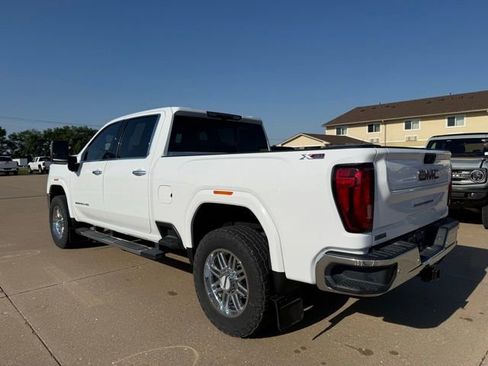 Used 2020 GMC Sierra 2500 SLT w/ SLT Premium Plus Package AWD/4WD image 6
