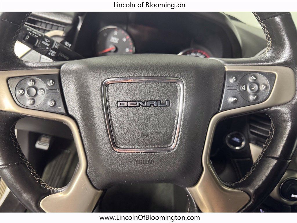 Used 2016 GMC Yukon Denali w/ Open Road Package AWD/4WD image 22