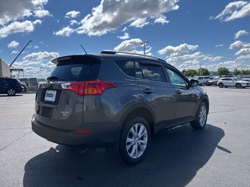 Used 2014 Toyota RAV4 Limited w/ Technology Package AWD/4WD image 6