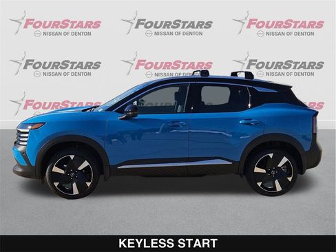 New 2026 Nissan Kicks SR image 8