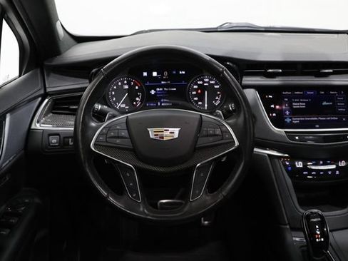 Used 2022 Cadillac XT5 Sportv w/ Technology Package AWD/4WD image 13