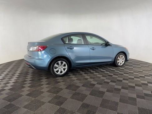 Used 2011 MAZDA MAZDA3 i Sport image 6
