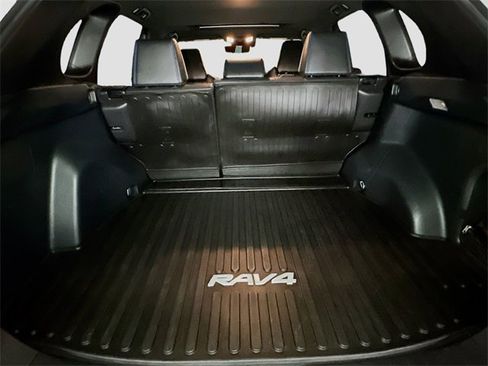 Used 2021 Toyota RAV4 XSE image 20