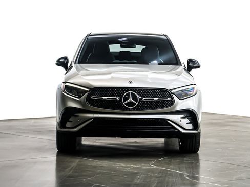 Certified 2024 Mercedes-Benz GLC 300 4MATIC image 4