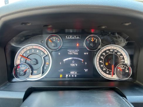 Used 2018 RAM 2500 Big Horn AWD/4WD image 13