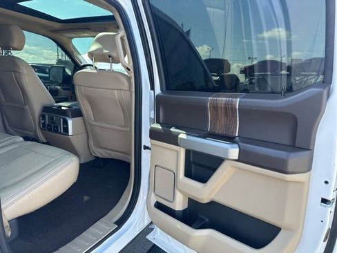 Certified 2018 Ford F150 Lariat w/ Equipment Group 502A Luxury image 18