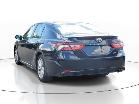 Used 2024 Toyota Camry SE FWD image 3