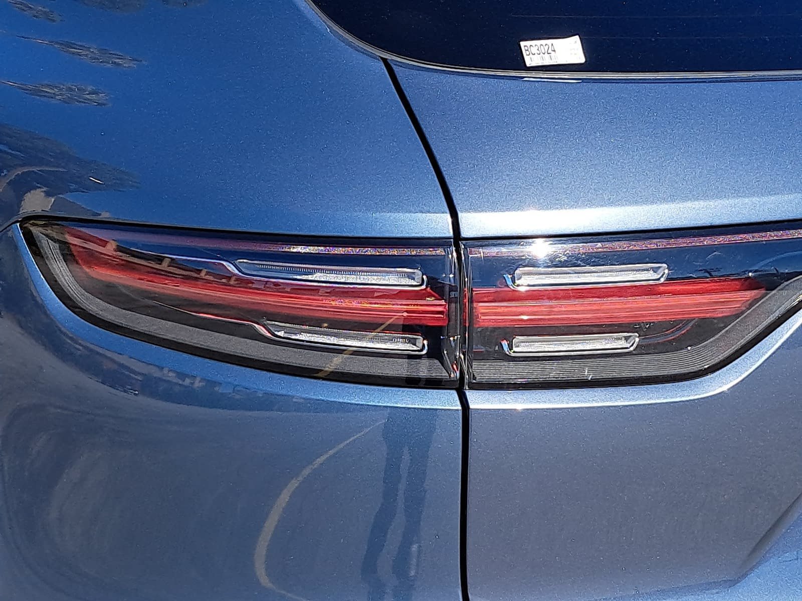 Used 2019 Porsche Cayenne S AWD/4WD image 38