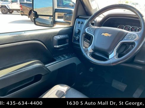 Used 2019 Chevrolet Silverado 2500 LTZ image 11