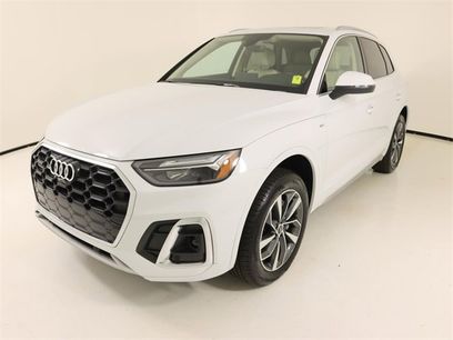 Certified 2025 Audi Q5 2.0T Premium Plus w/ Premium Plus Package