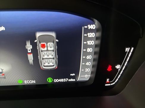 Used 2025 Honda Pilot Elite image 35