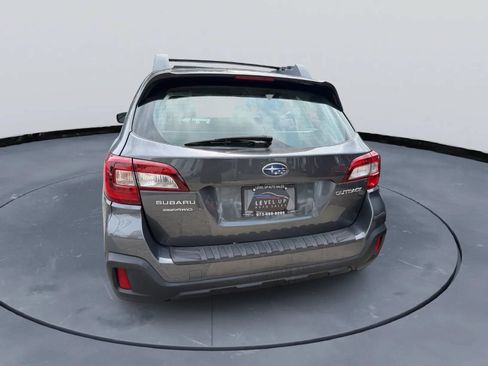 Used 2018 Subaru Outback 2.5i AWD/4WD image 4
