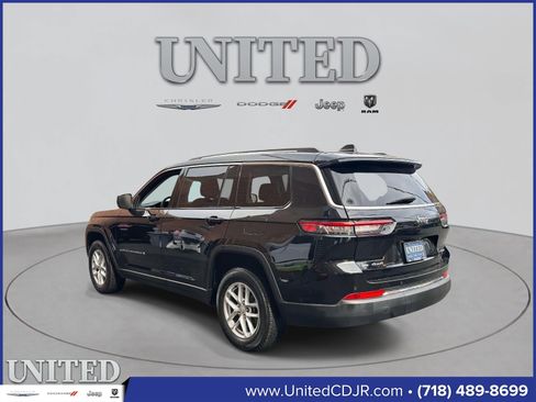 Used 2023 Jeep Grand Cherokee L Laredo image 6